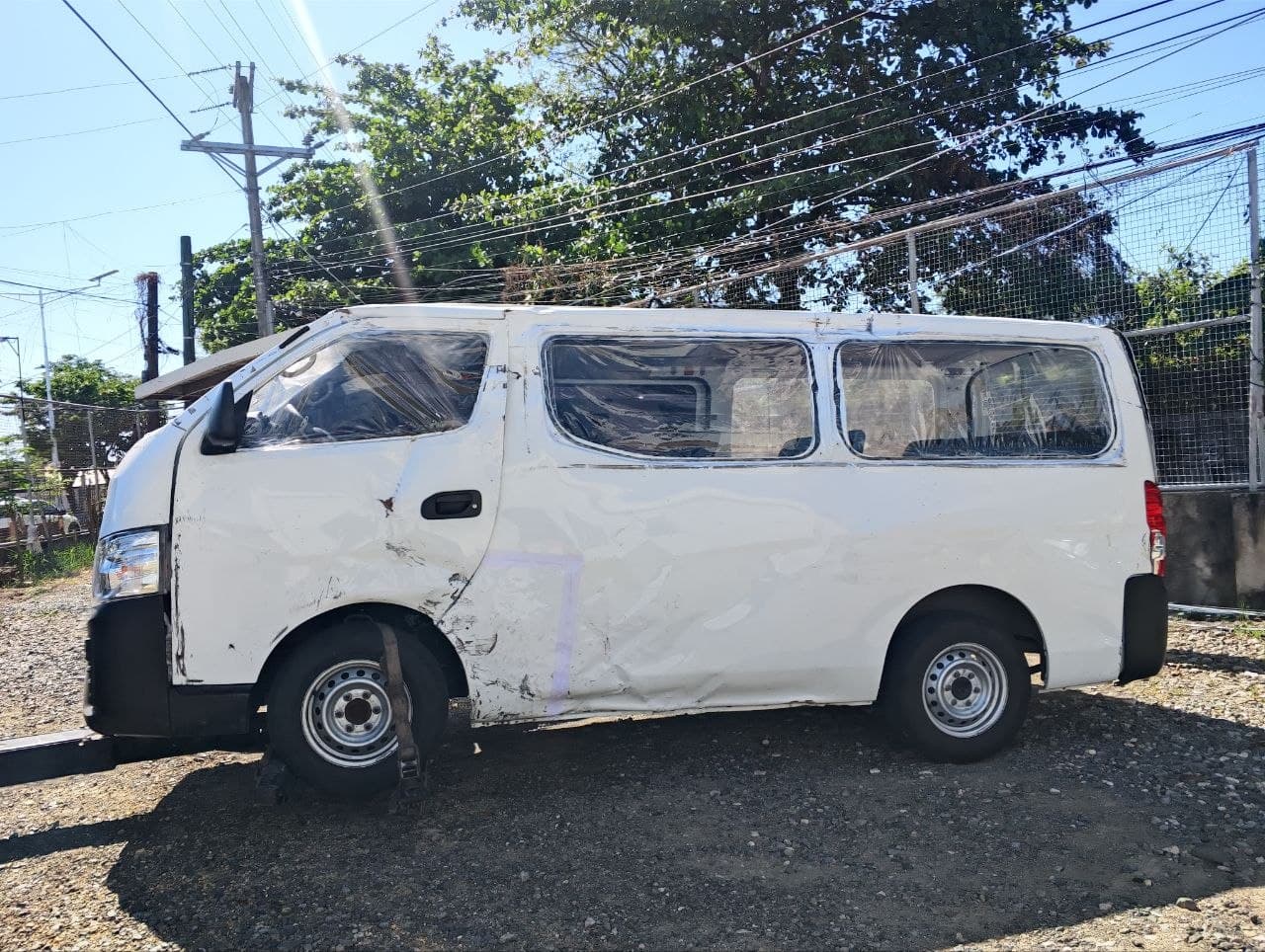 Car gallery image
