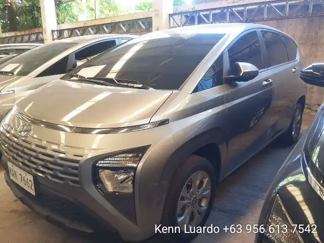 Car gallery image