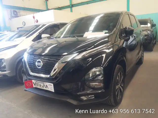 Car gallery image
