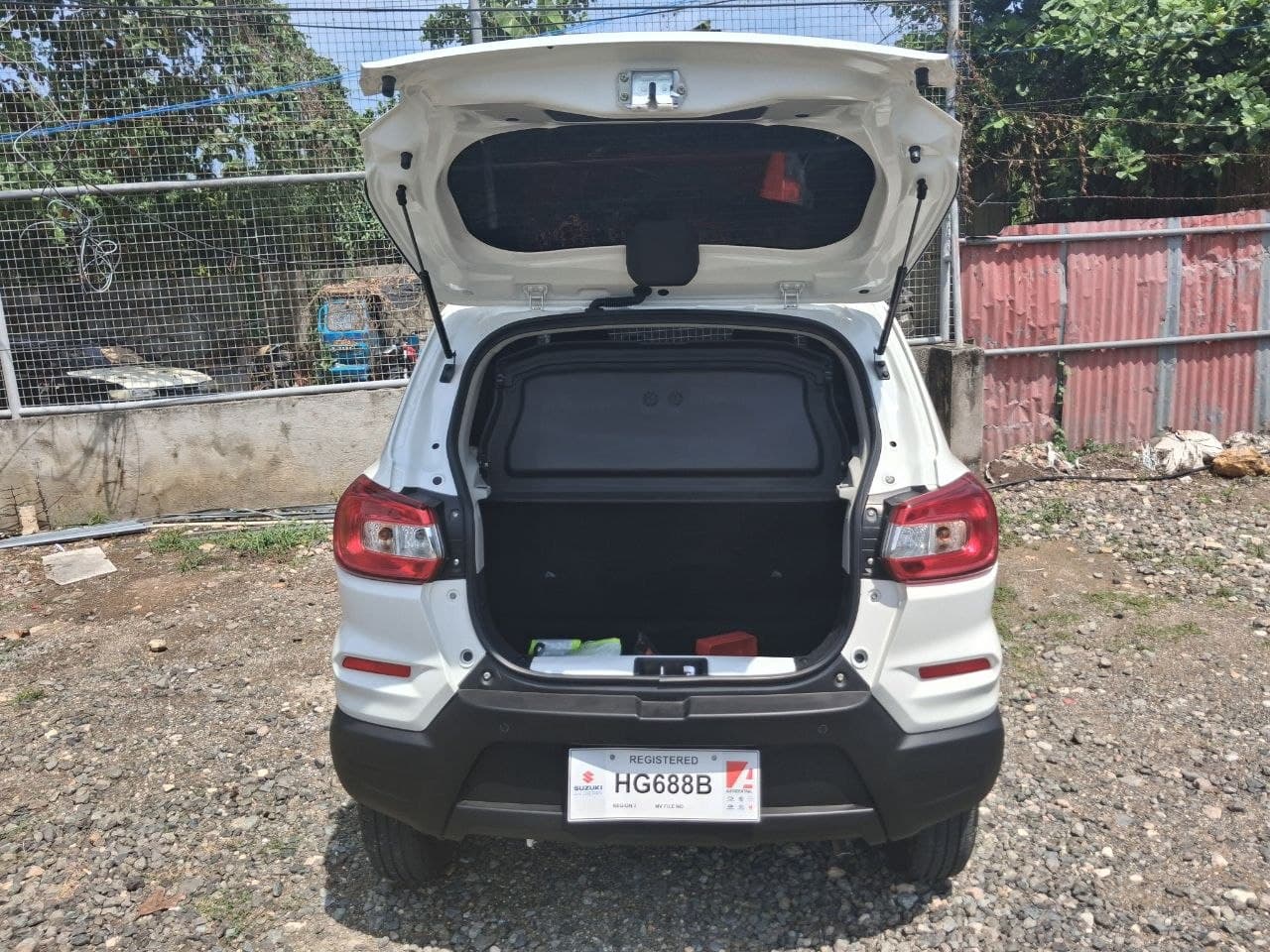 Car gallery image