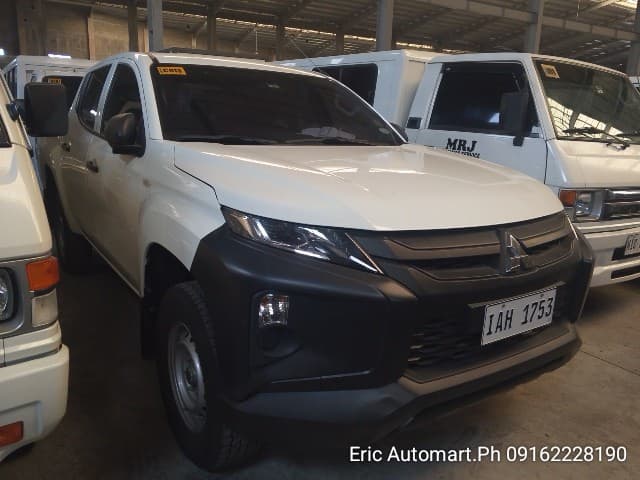 Car gallery image