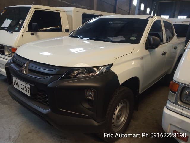 Car gallery image