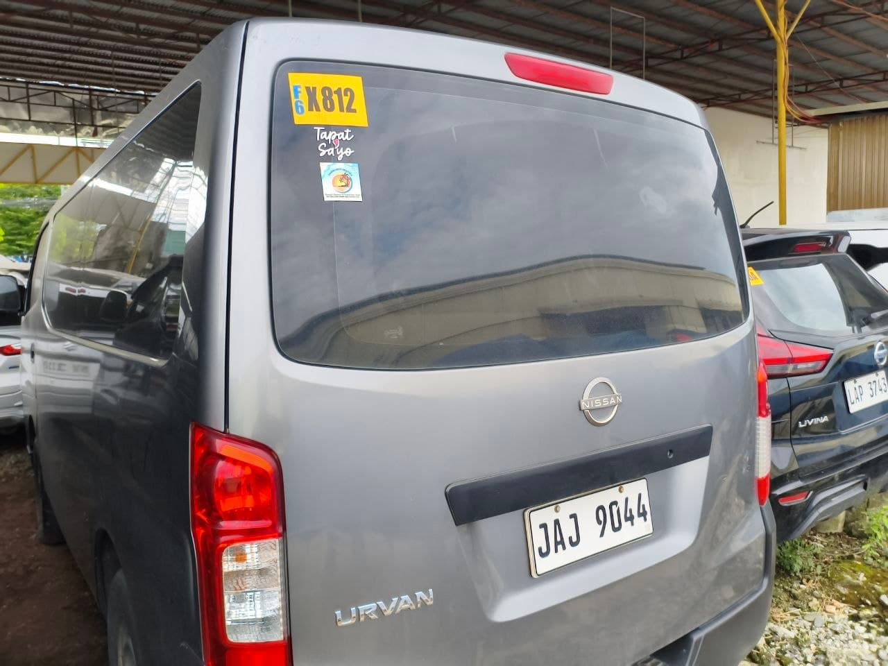 Car gallery image