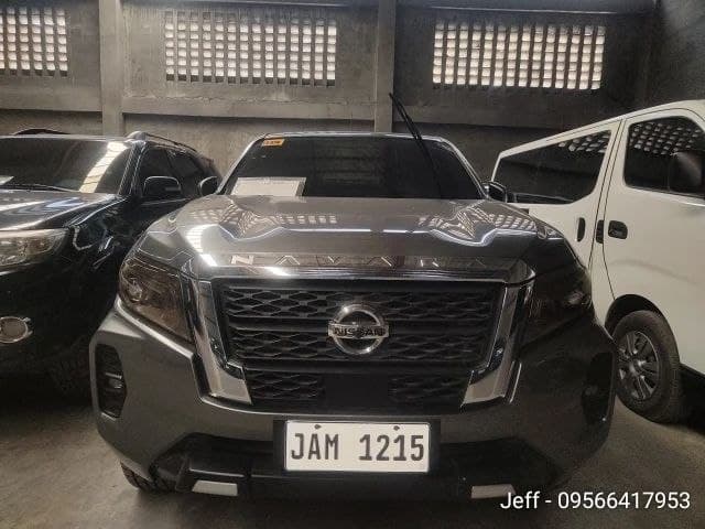 Car gallery image