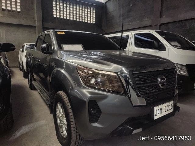 Car gallery image