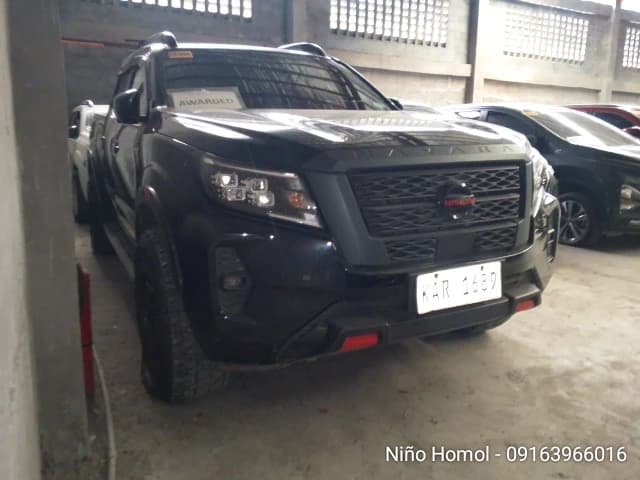 Car gallery image