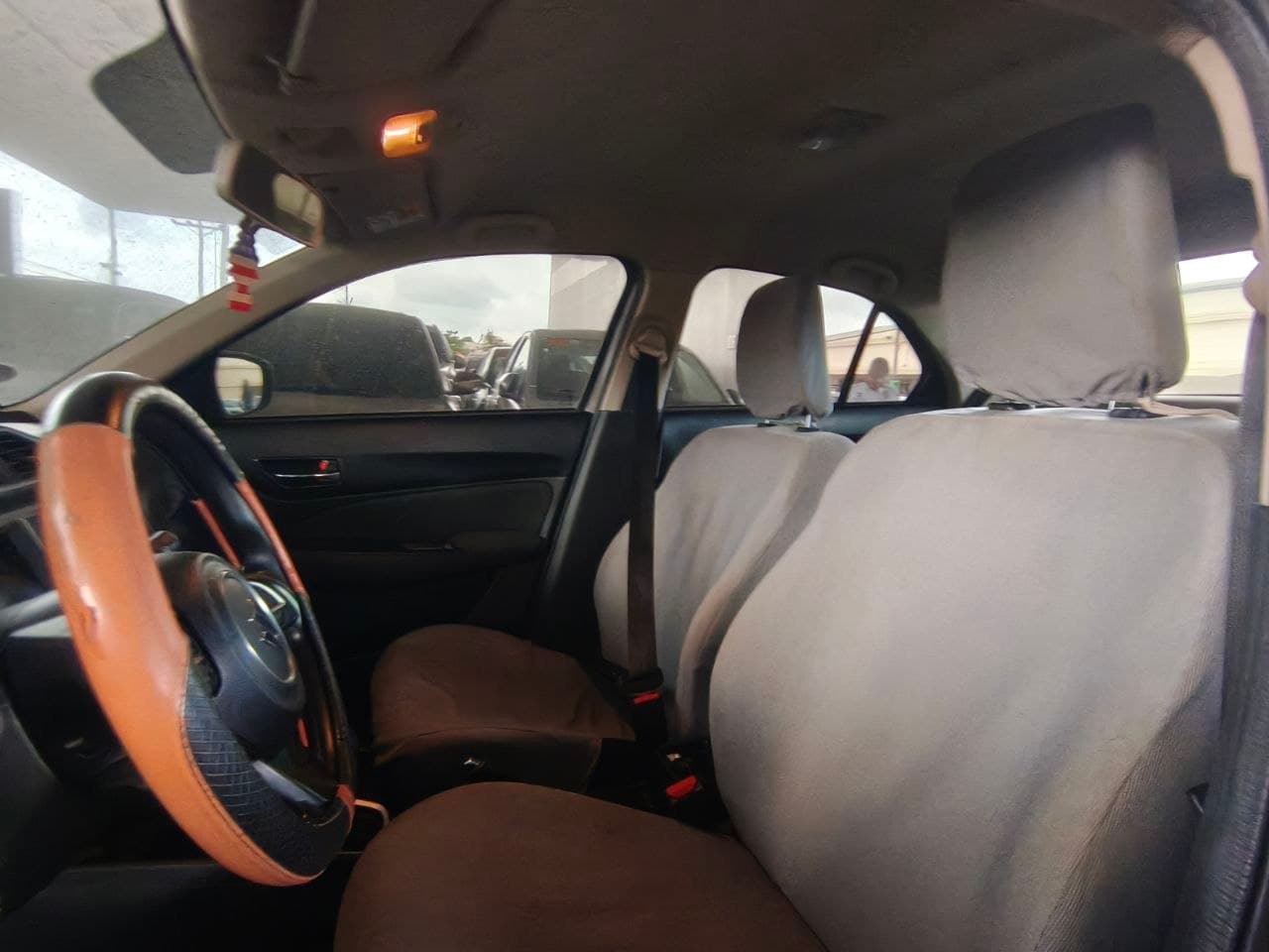 Car gallery image