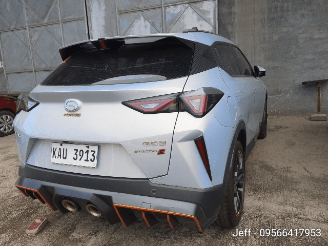 Car gallery image