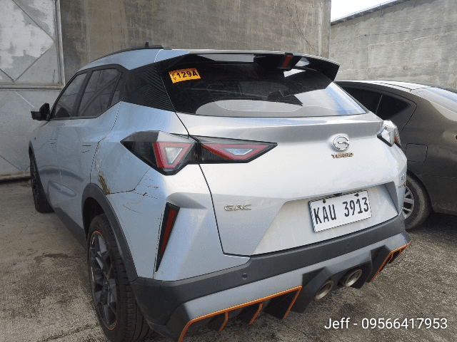Car gallery image
