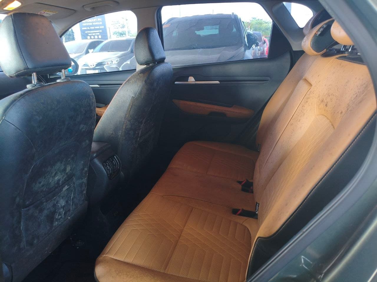 Car gallery image