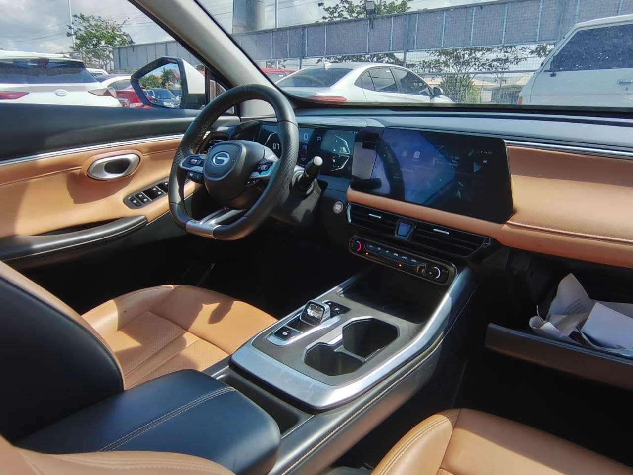 Car gallery image