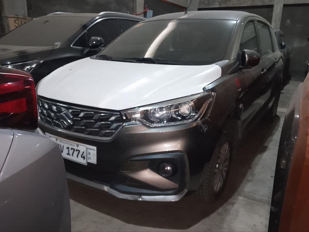 Car gallery image