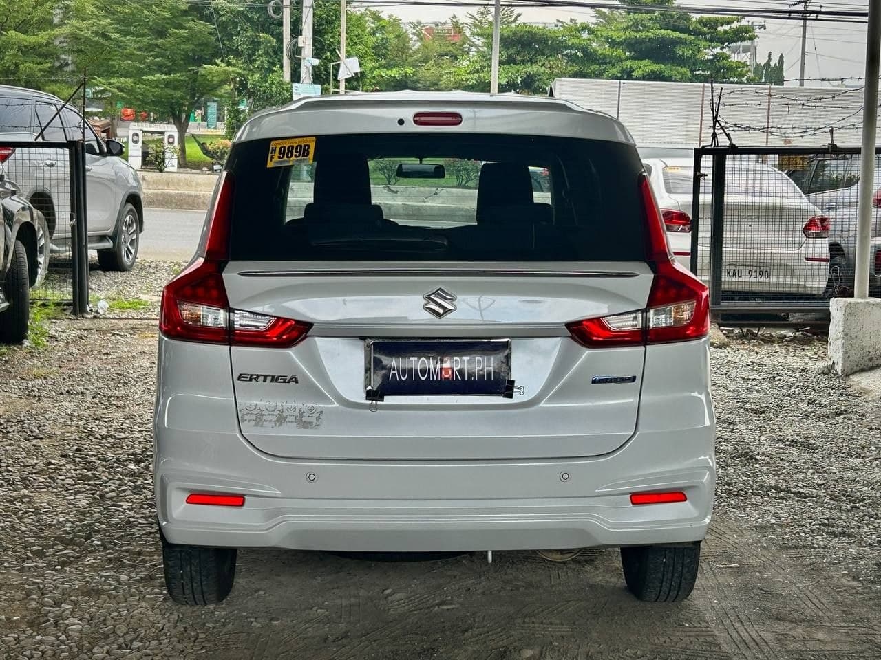 Car gallery image
