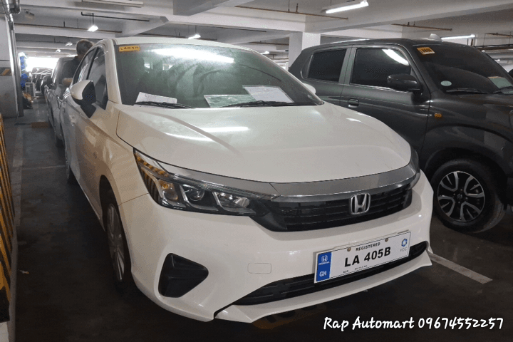 Car gallery image