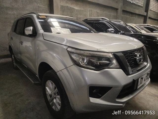 Car gallery image