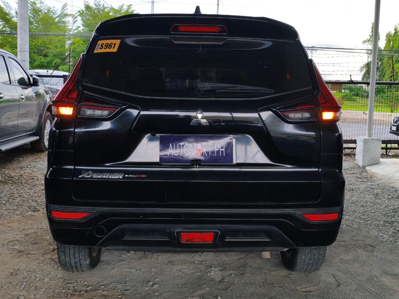 Car gallery image