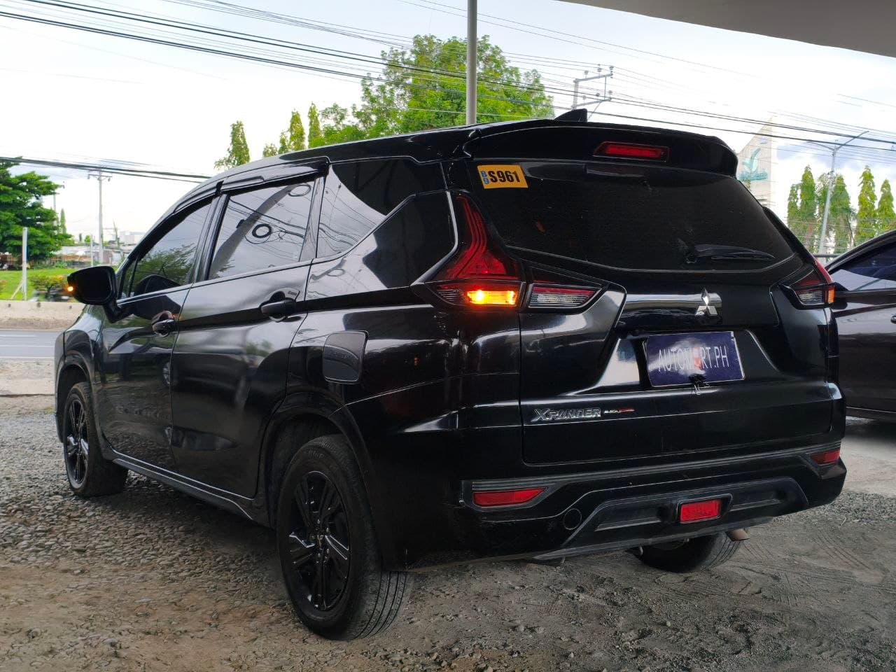 Car gallery image