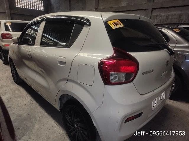 Car gallery image