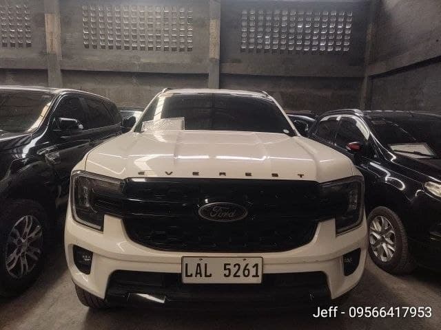 Car gallery image
