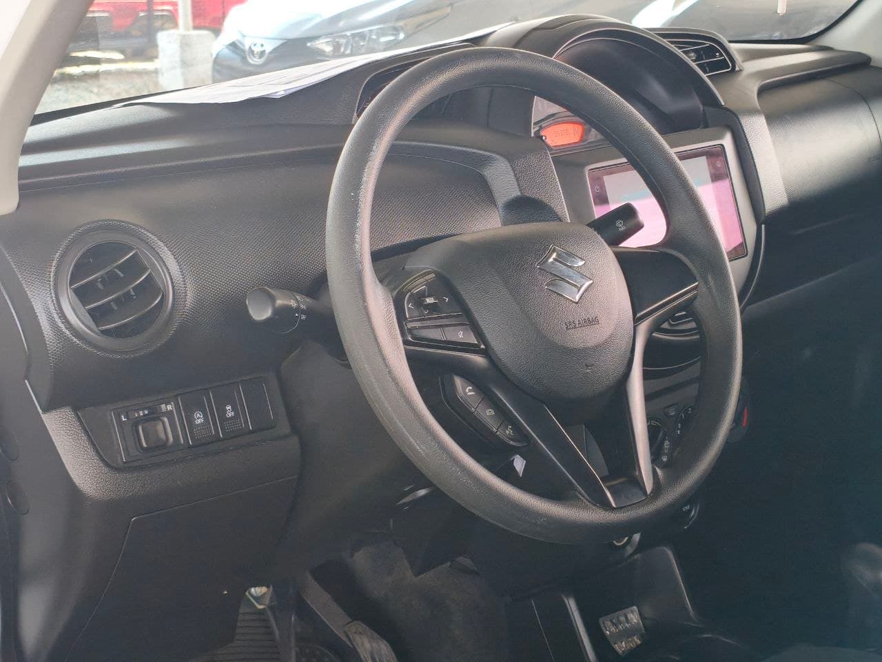 Car gallery image