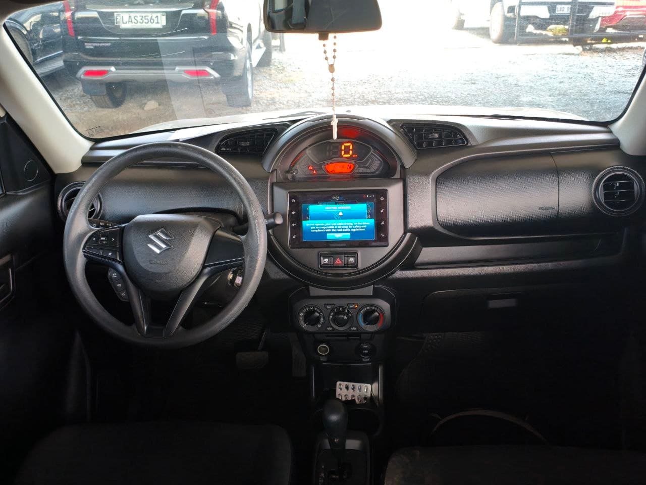 Car gallery image