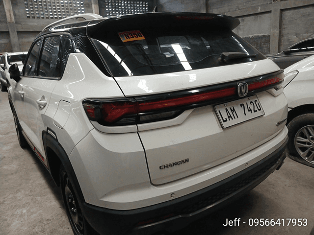 Car gallery image