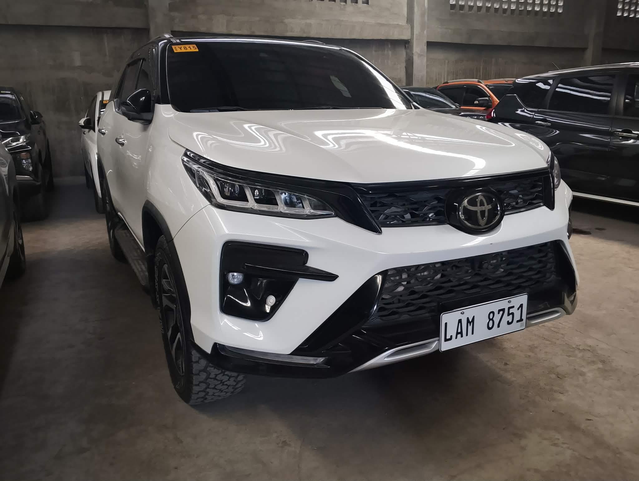 2023 TOYOTA FORTUNER LTD GR-S 4X4 2.8