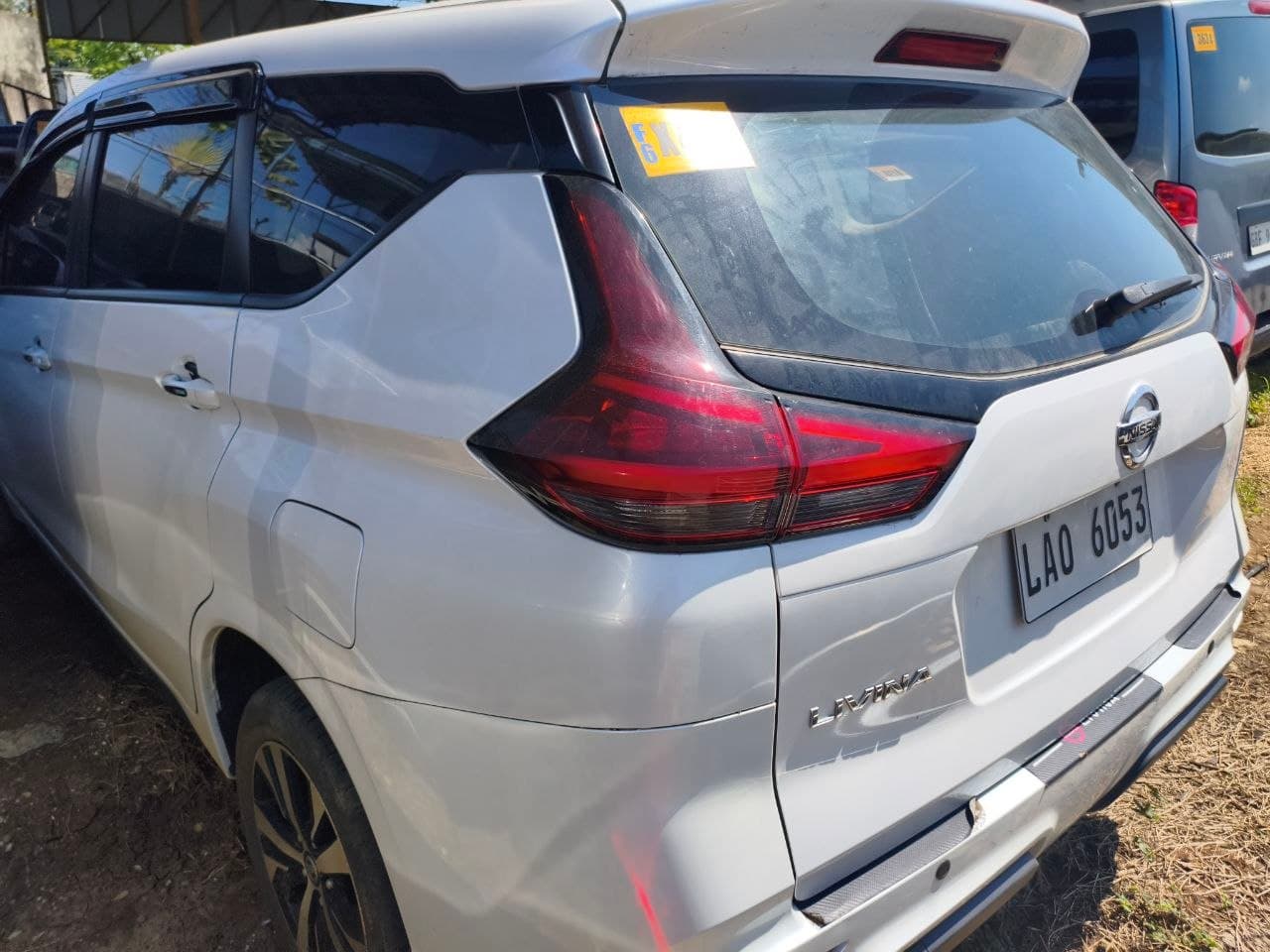 Car gallery image