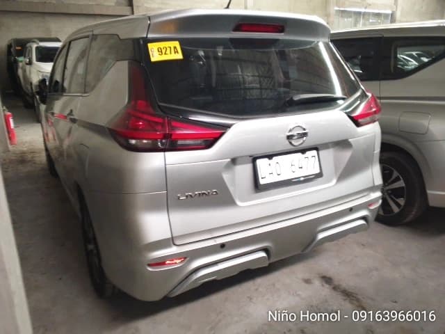 Car gallery image