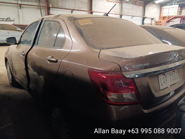 Car gallery image