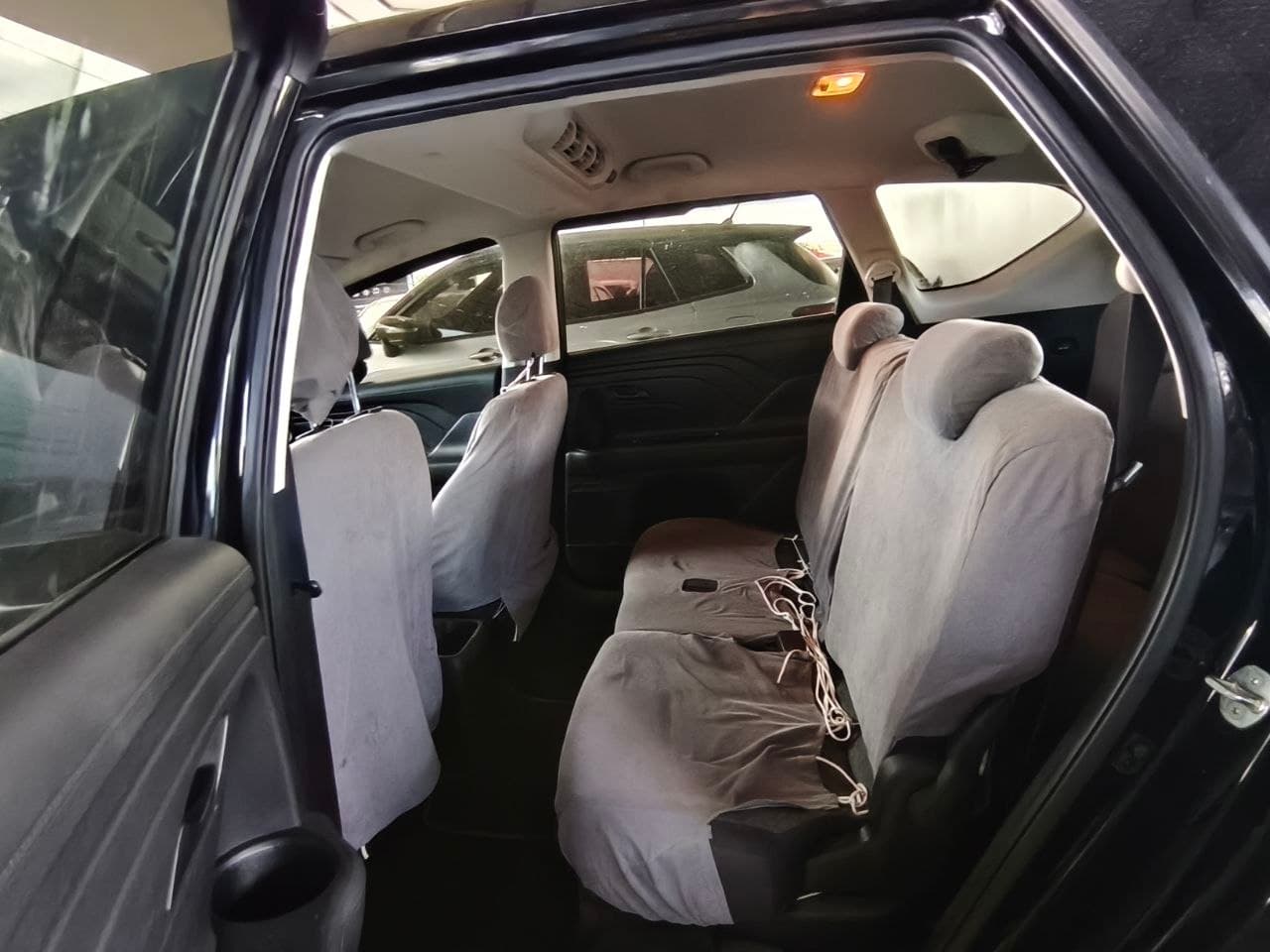 Car gallery image