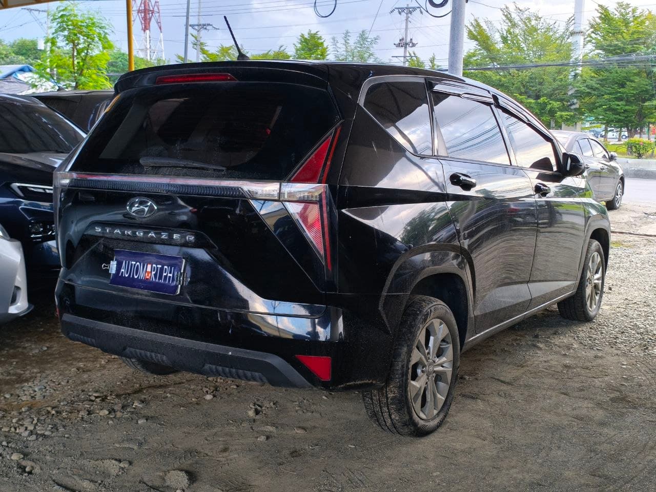 Car gallery image