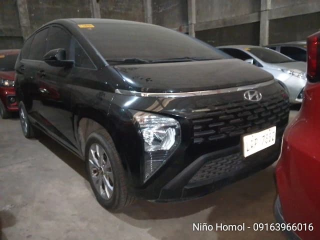 Car gallery image