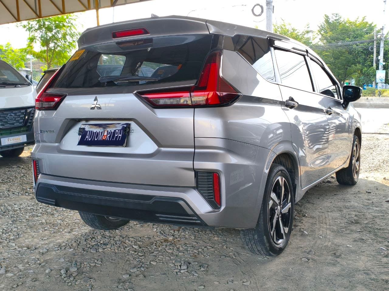 Car gallery image