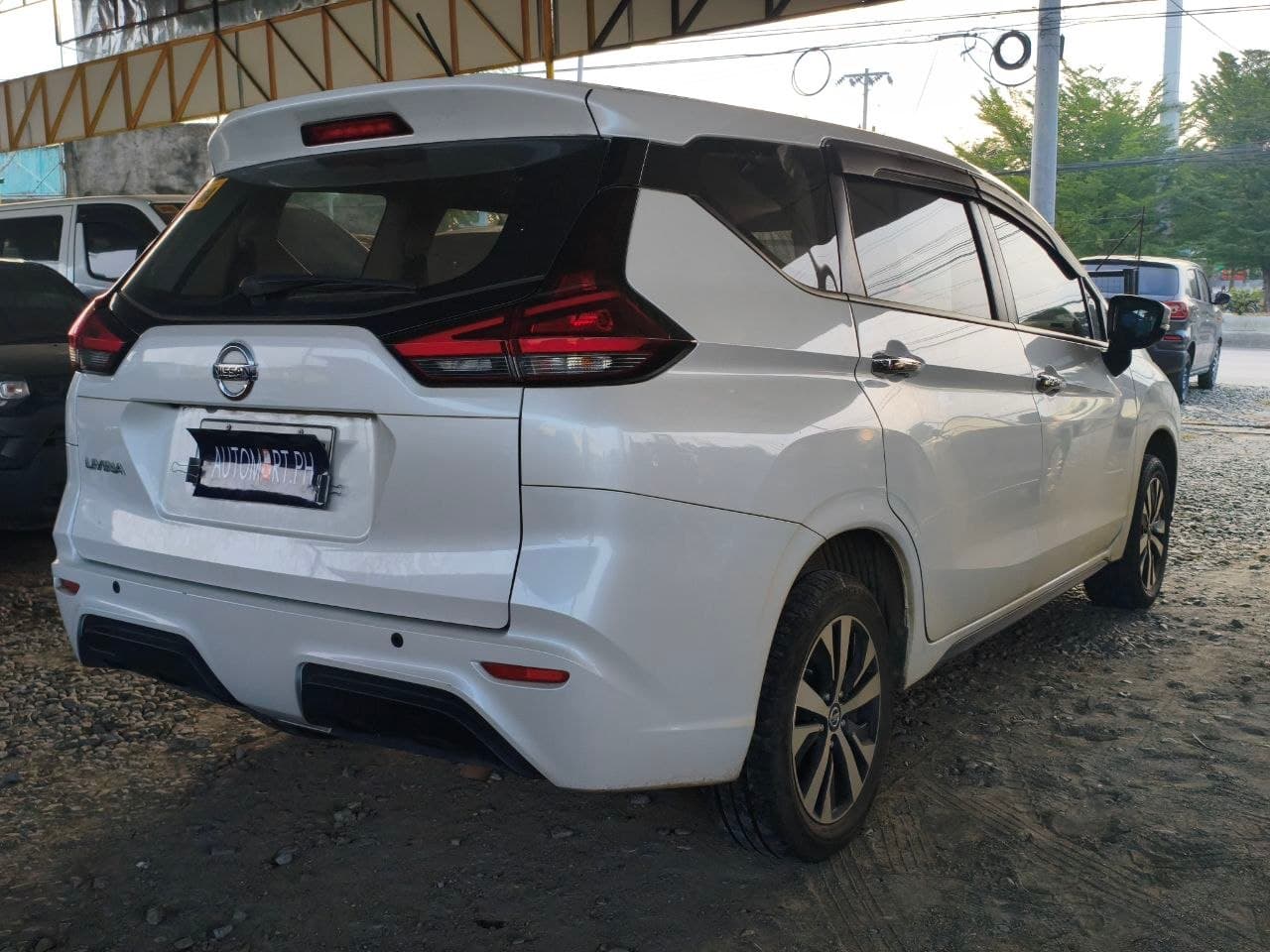 Car gallery image