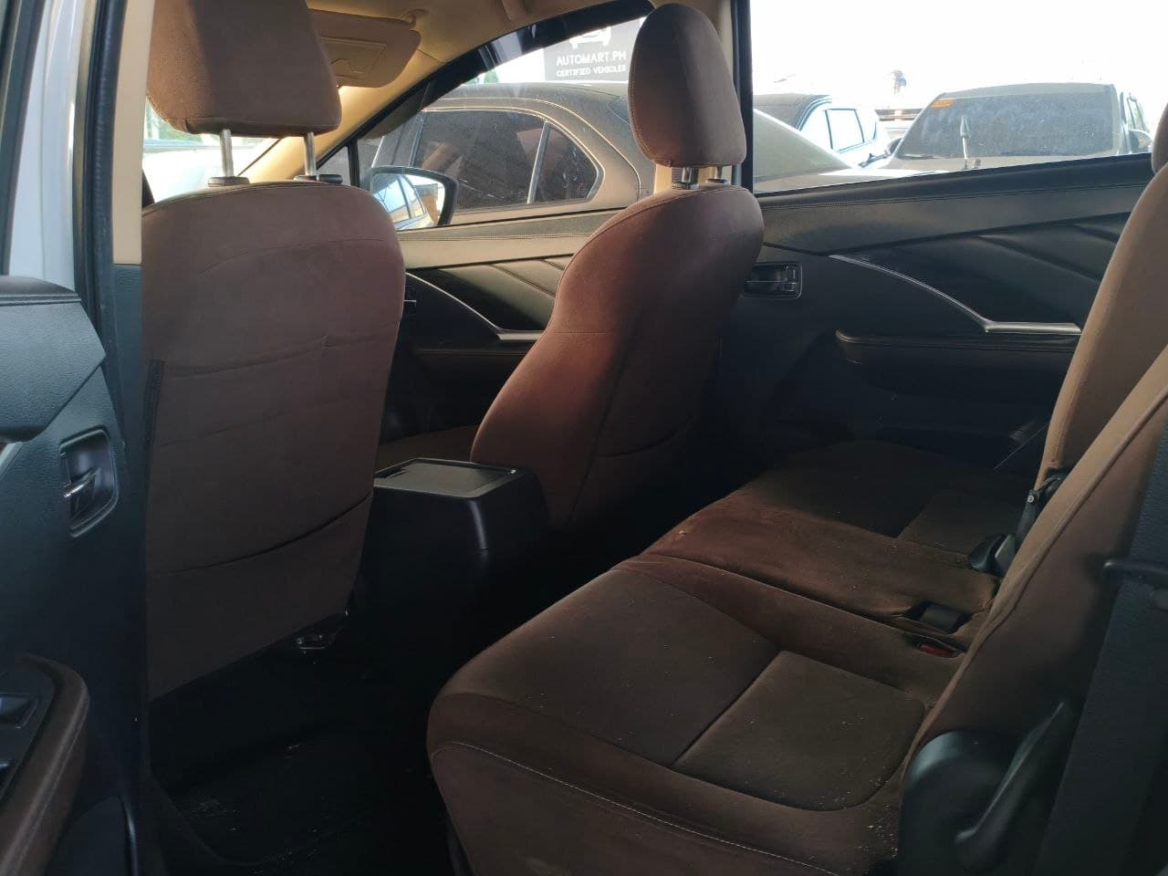Car gallery image