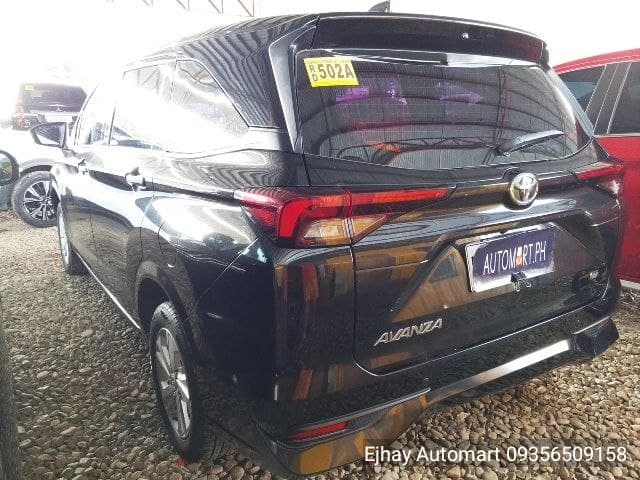 Car gallery image