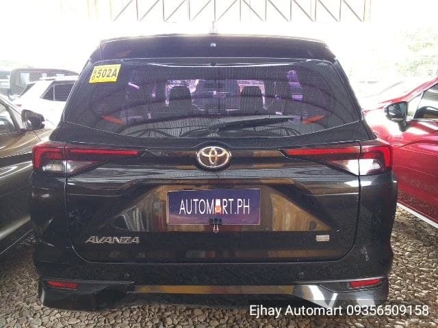 Car gallery image