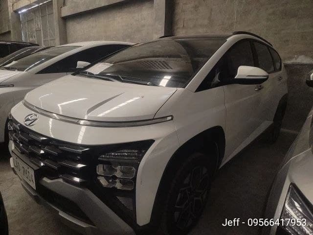 Car gallery image