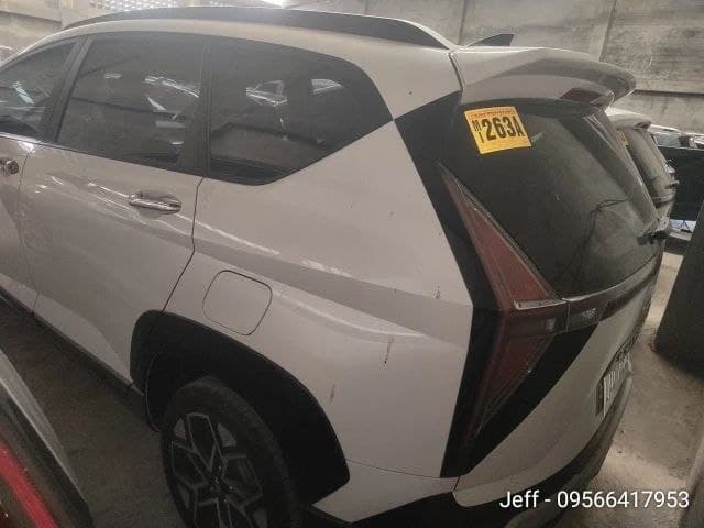 Car gallery image