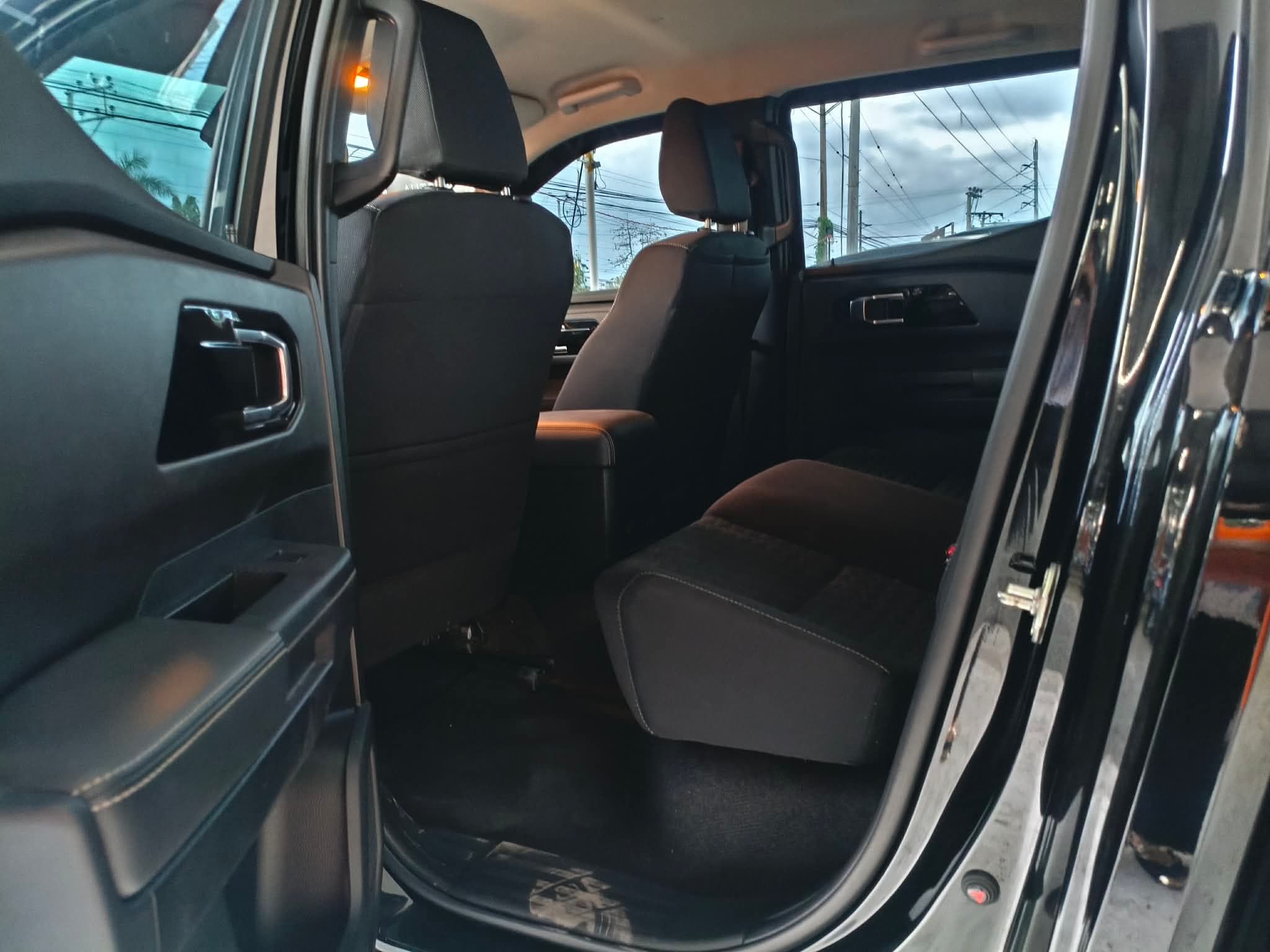 Car gallery image