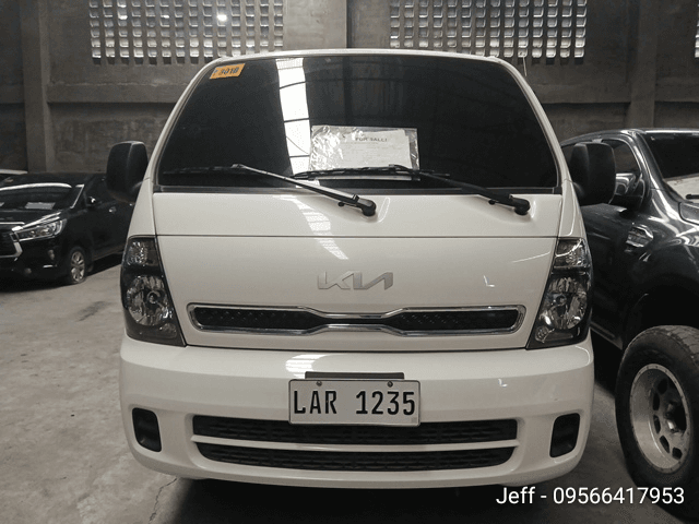 Car gallery image