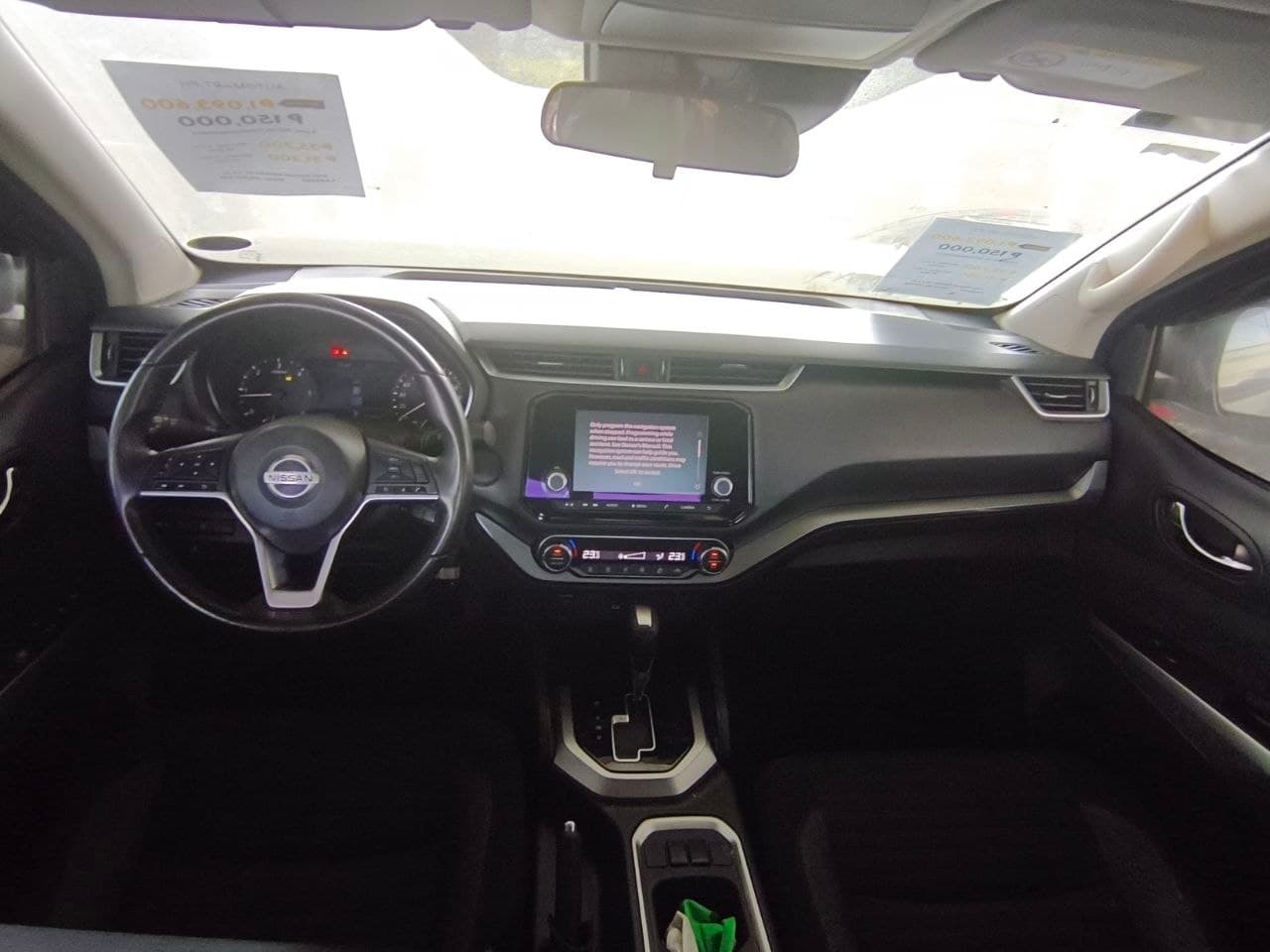 Car gallery image
