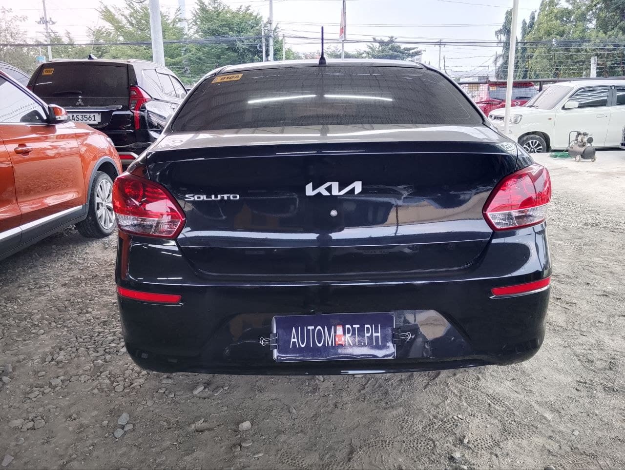 Car gallery image