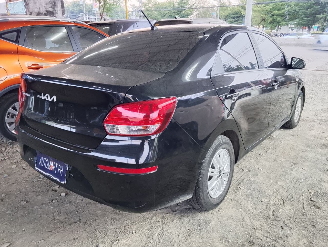 Car gallery image