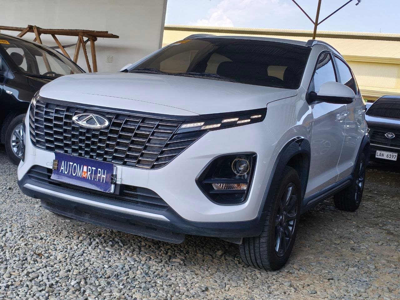 Car gallery image