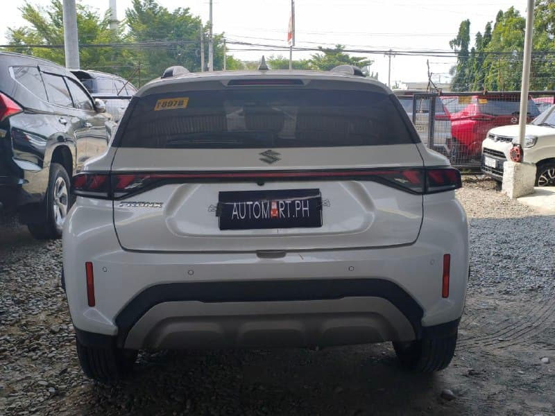 Car gallery image