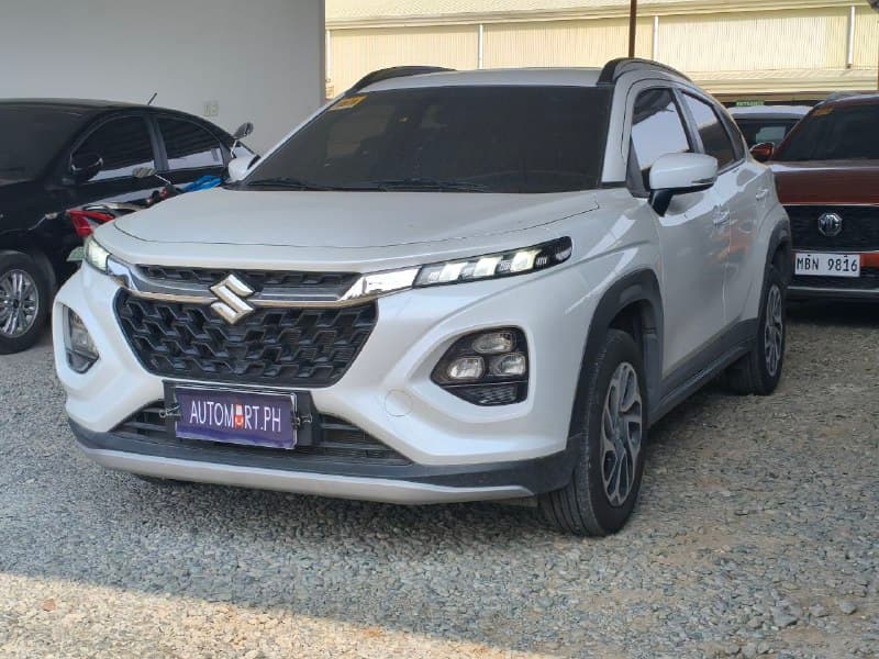 Car gallery image