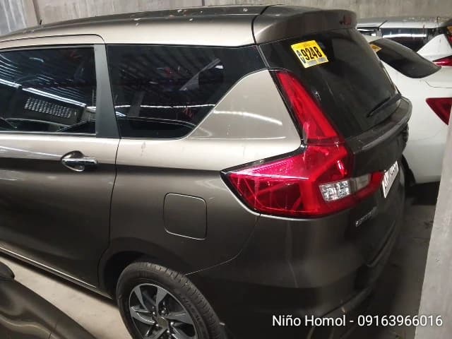 Car gallery image