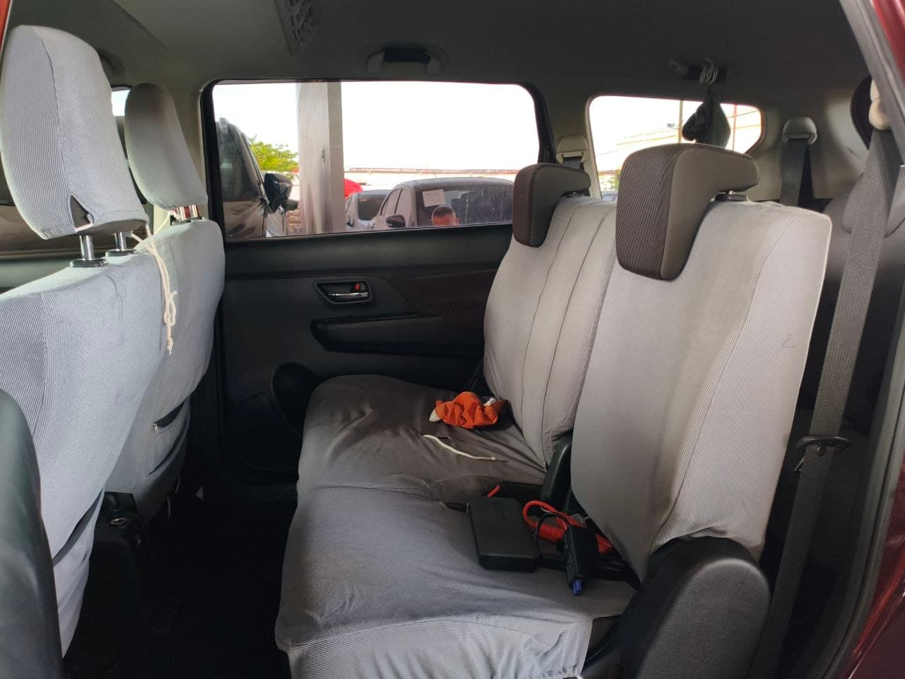 Car gallery image